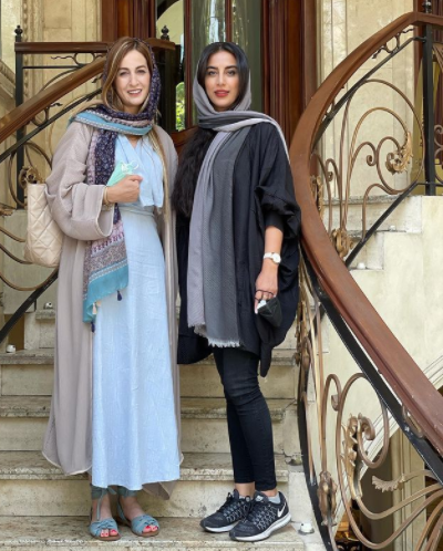 وقتی شقایق دهقان دوستش را دو دستی چسبیده! +عکس شقایق دهقان