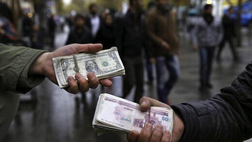وعده جدید فرزین برای مهار قیمت دلار/ بازار ارز به ثبات میرسد؟ وعده جدید فرزین برای مهار قیمت دلار/ بازار ارز به ثبات میرسد؟