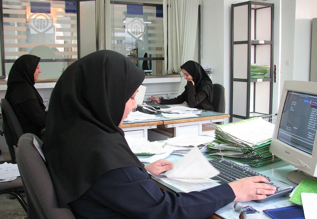 ستاد امر به معروف: بر وضعیت حجاب در بانک&zwnj;ها و بیمه&zwnj;ها نظارت نامحسوس داریم