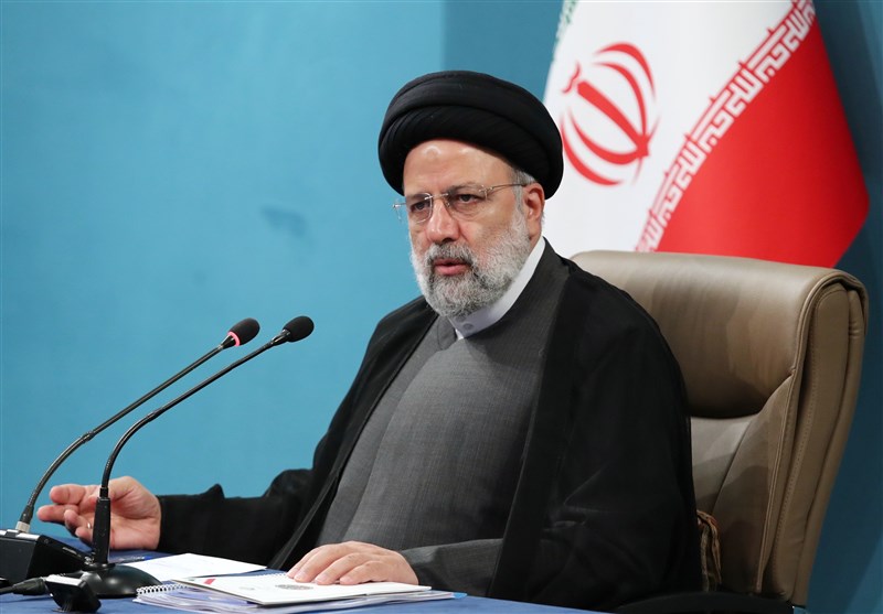 صندلی وزارت بین وزرای احمدی&zwnj;نژاد دست&zwnj;به&zwnj;دست می&zwnj;شود؟ | انتظار اصول&zwnj;گرایان از رئیسی برای ترمیم کابینه