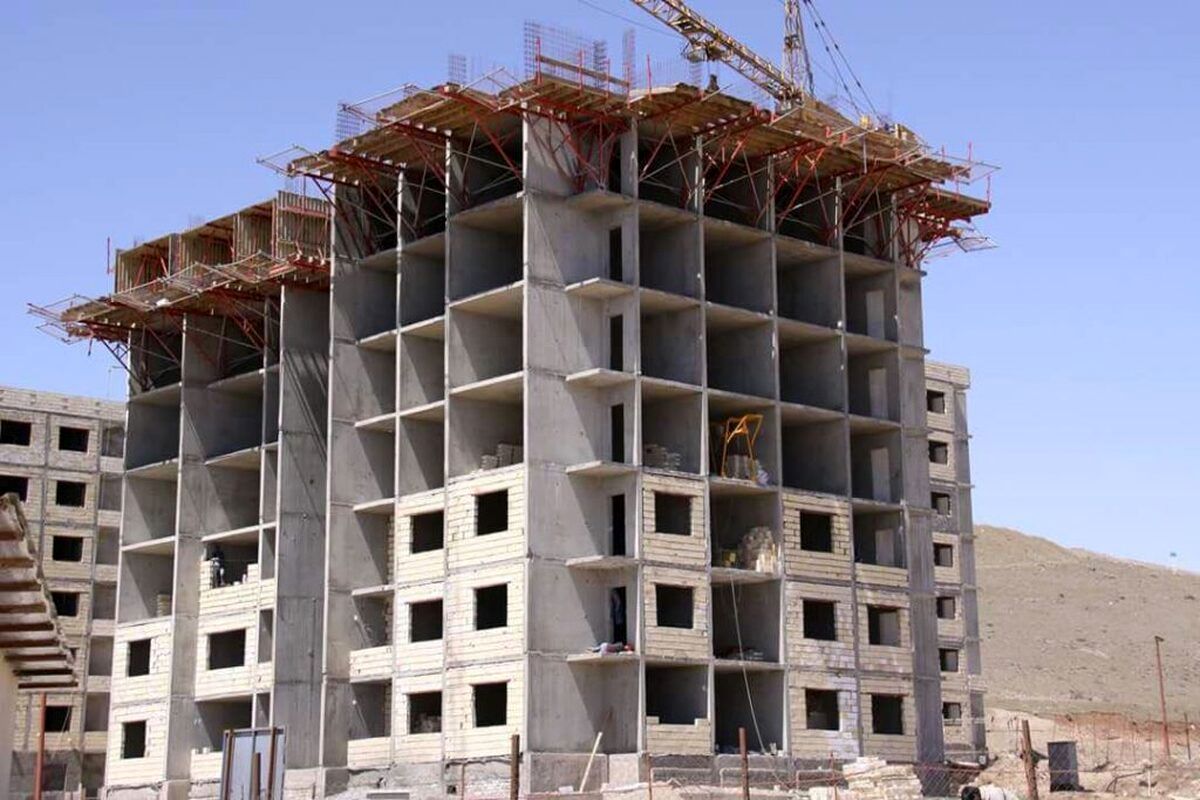 با این دست فرمان میخواهیم چهار میلیون خانه بسازیم؟ با این دست فرمان میخواهیم چهار میلیون خانه بسازیم؟