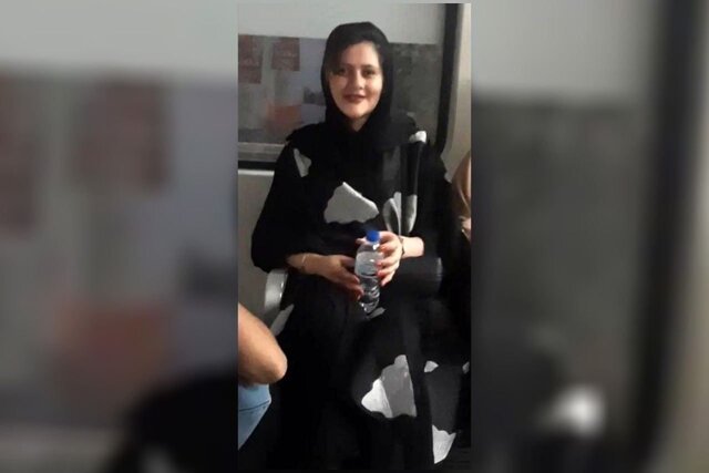 خانواده مهسا امینی از عاملان دستگیری او شکایت کردند خانواده مهسا امینی از عاملان دستگیری او شکایت کردند