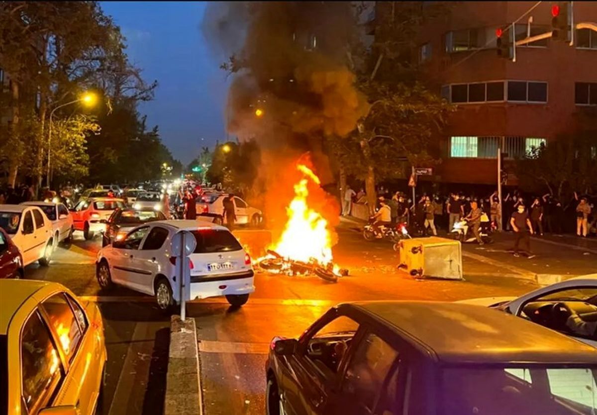 آزادی برخی بازداشتیهای حوادث اخیر در پی دستور رئیس قوه قضائیه آزادی برخی بازداشتیهای حوادث اخیر در پی دستور رئیس قوه قضائیه