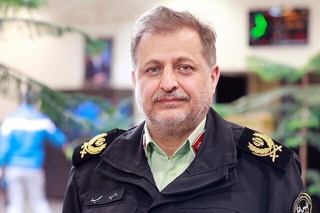 رئیس پلیس فتا: برخورد با رفتارهای هنجارشکنانه در فضای مجازی در دستور کار قرار دارد / ترغیب به بی حجابی از موارد ترویج فحشاست / تاکنون ۱۹۲۷ مورد ترویج فحشا شناسایی شده / ۵۰۰ اقدام قضایی و عملیاتی شامل تذکر، احضار، حذف و مسدود سازی انجام شده رئیس پلیس فتا: برخورد با رفتارهای هنجارشکنانه در فضای مجازی در دستور کار قرار دارد / ترغیب به بی حجابی از موارد ترویج فحشاست / تاکنون ۱۹۲۷ مورد ترویج فحشا شناسایی شده / ۵۰۰ اقدام قضایی و عملیاتی شامل تذکر، احضار، حذف و مسدود سازی انجام شده