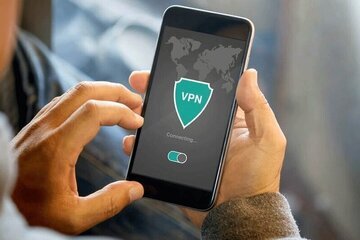 روزنامه جمهوری اسلامی: مسئولان روشن کنند چه نسبتی با فروشندگان فیلترشکن دارند؟