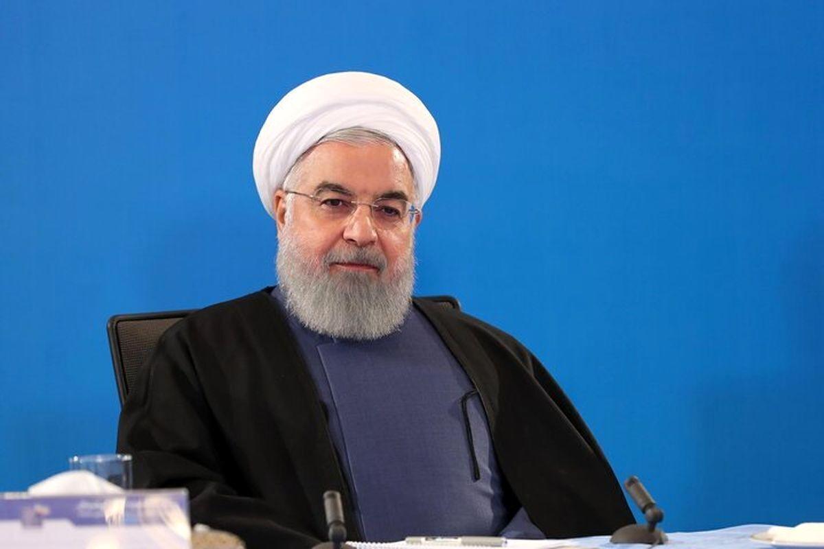 حمله روزنامه جوان به حسن روحانی/ روحانی آدم مردمی نیست! حمله روزنامه جوان به حسن روحانی/ روحانی آدم مردمی نیست!