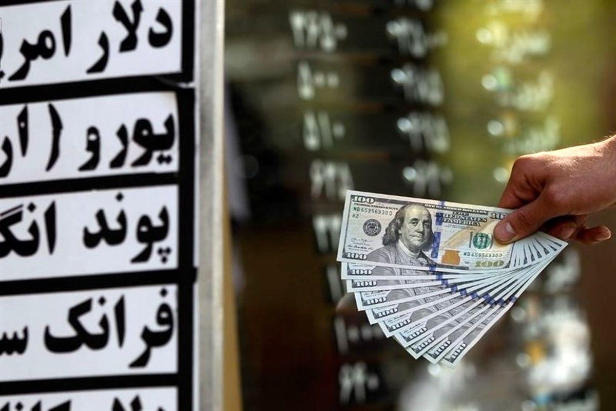 آوازه همتی در بازار دلار پیچید؛ دلار آرایش جنگی گرفت آوازه همتی در بازار دلار پیچید؛ دلار آرایش جنگی گرفت
