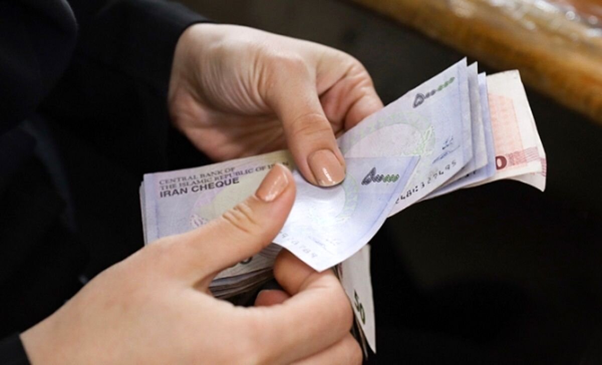 این حقوقبگیران از پرداخت مالیات معاف شدند