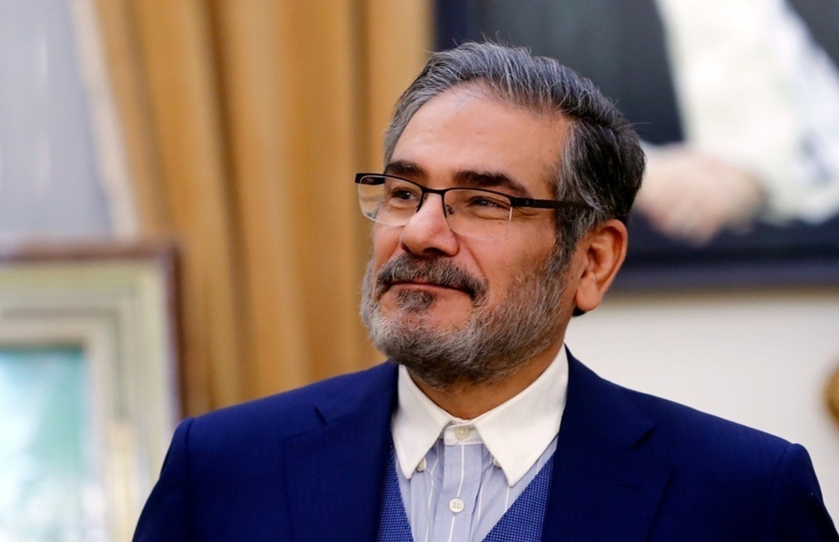 شمخانی : ایران حاضر است در صورت رفع تحریم ها از اورانیوم با غنای بالا صرف نظر کند