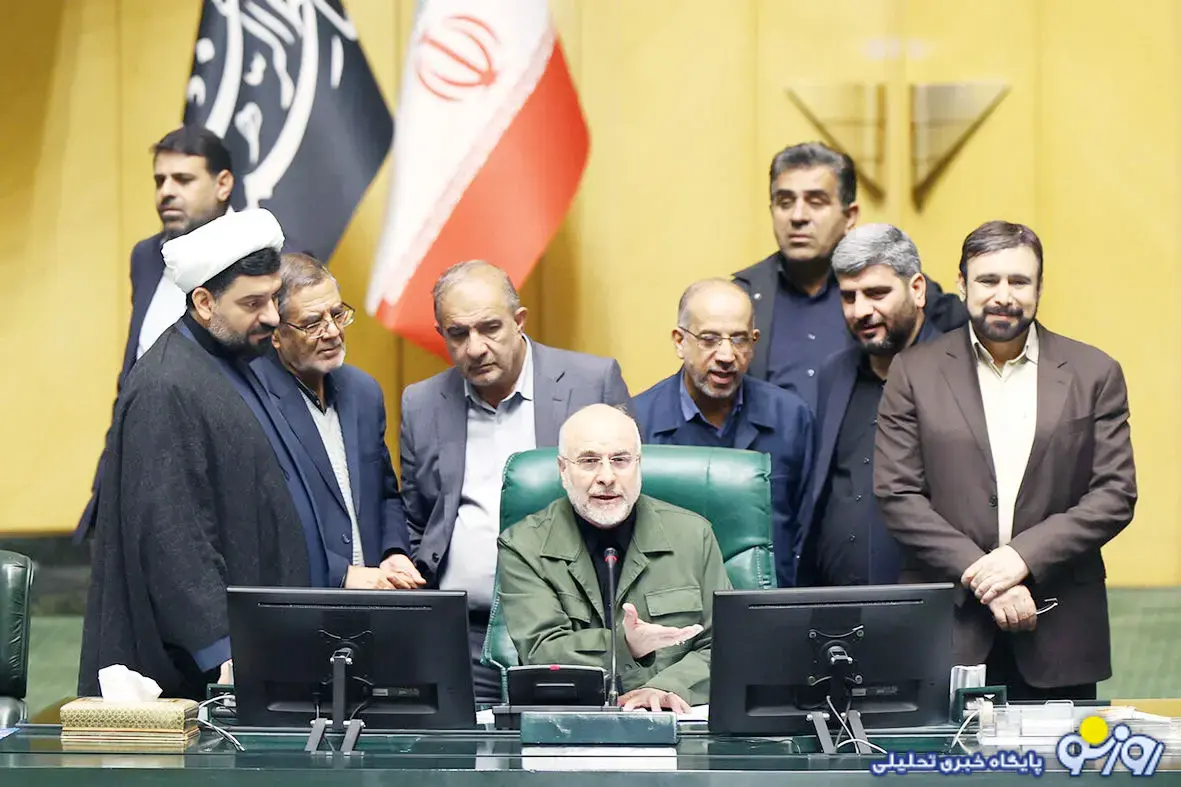کدام مطالب به نقل از رهبری کذب است؟ کدام مطالب به نقل از رهبری کذب است؟