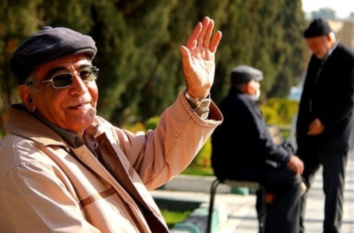 آغاز شارژ حساب بازنشستگان / ۳میلیون ۴۰۰هزار تومان برای این گروه واریز شد آغاز شارژ حساب بازنشستگان / ۳میلیون ۴۰۰هزار تومان برای این گروه واریز شد