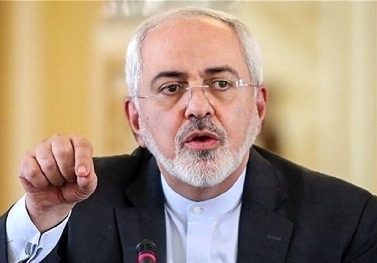 ظریف: هیچ تجاوز و فشاری نمیتواند ملت ایران را وادار به تسلیم کند ظریف: هیچ تجاوز و فشاری نمیتواند ملت ایران را وادار به تسلیم کند
