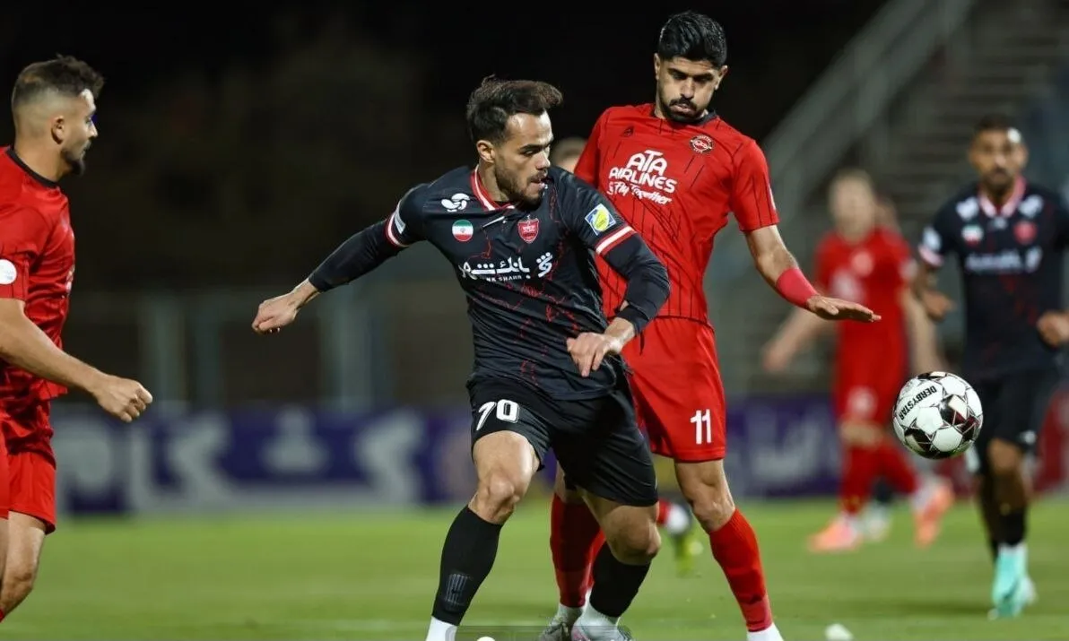 جولان تراکتور و پرسپولیس در غیاب استقلال و سپاهان جولان تراکتور و پرسپولیس در غیاب استقلال و سپاهان