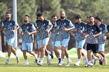 نقشه نقل‌وانتقالاتی استقلال با پنجره بسته