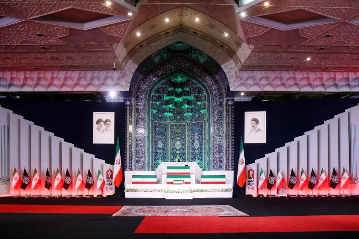 مقامات خارجی کدام کشور‌ها برای تشییع رهبر شهید به ایران آمدند؟