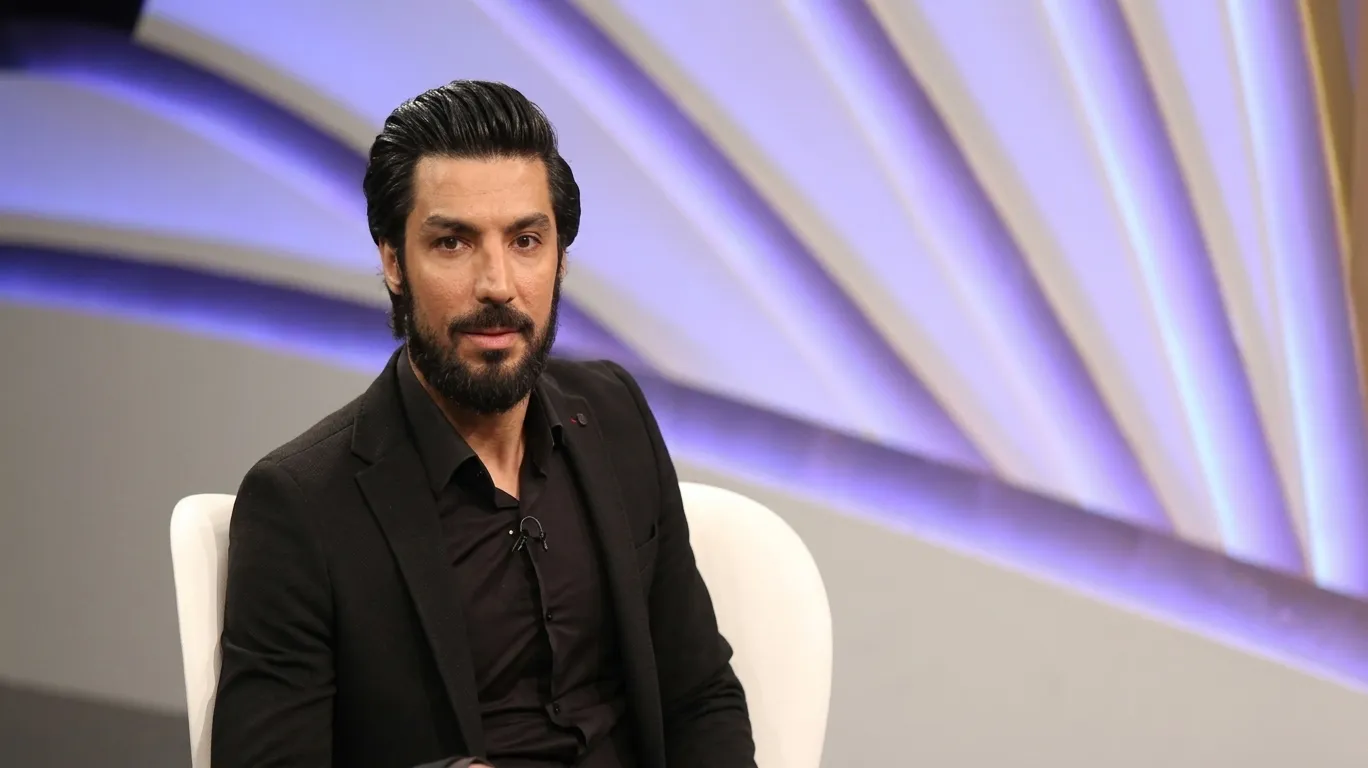 سیدصالحی: استقلال و تراکتور برنده هفته بودند، پرسپولیس باید برگردد سیدصالحی: استقلال و تراکتور برنده هفته بودند، پرسپولیس باید برگردد