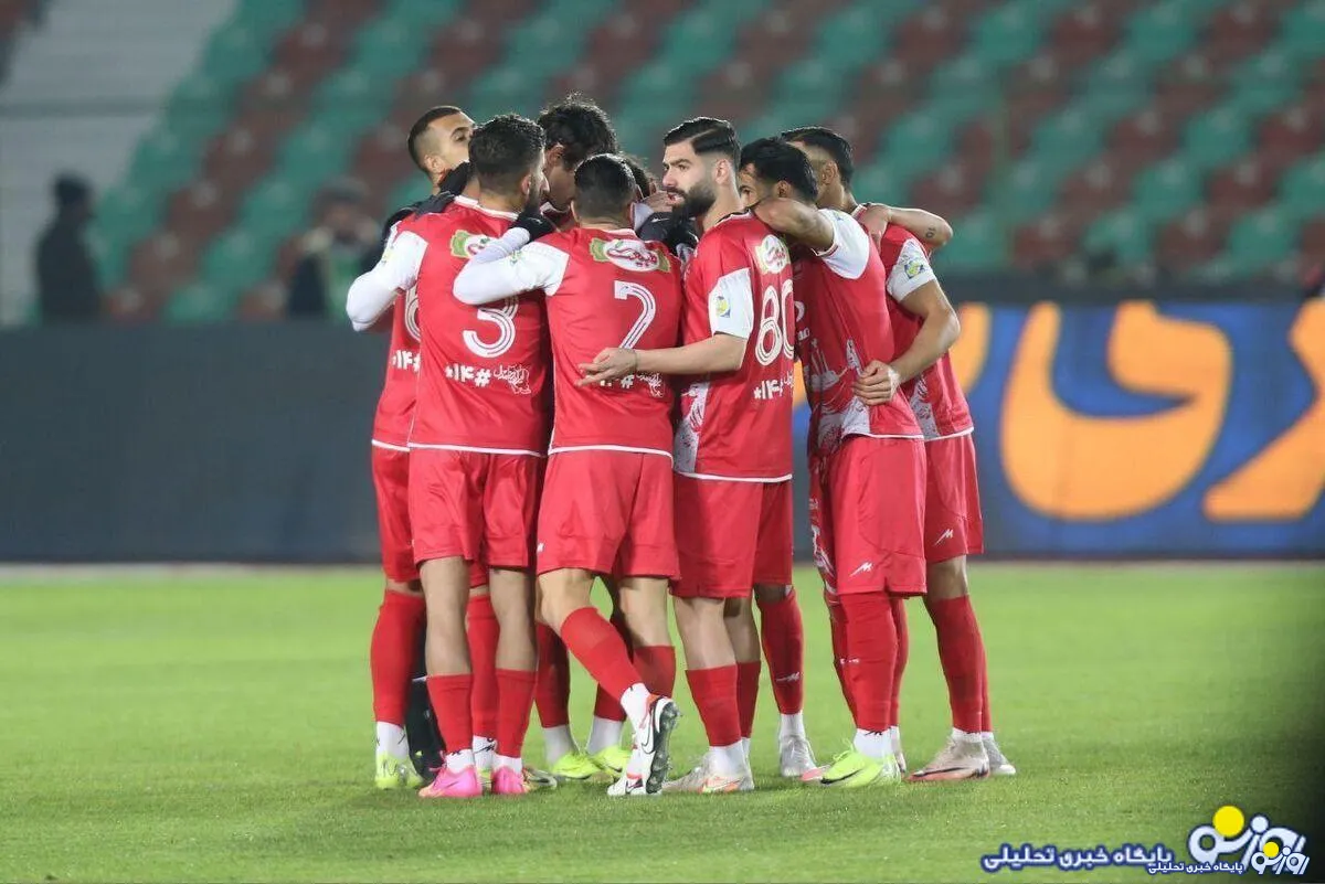 صدرنشینی اینجا از پرسپولیس گرفته شد