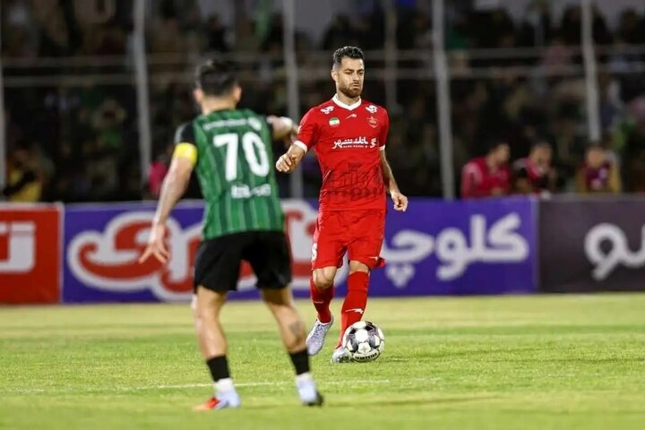 سپاهان دنبال مدافع پرسپولیس سپاهان دنبال مدافع پرسپولیس